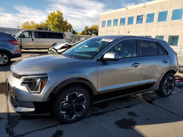  Salvage Kia Niro