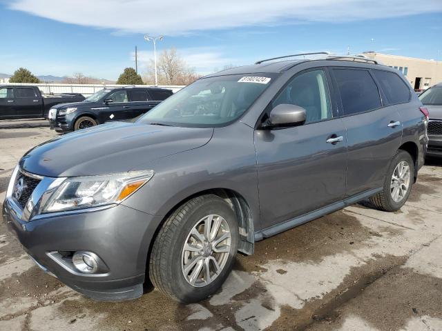  Salvage Nissan Pathfinder