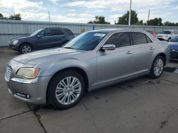  Salvage Chrysler 300