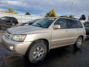  Salvage Toyota Highlander