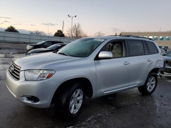  Salvage Toyota Highlander