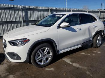  Salvage Mercedes-Benz GLA