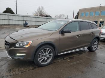  Salvage Volvo V60