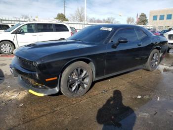  Salvage Dodge Challenger