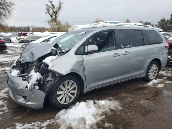  Salvage Toyota Sienna