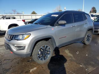  Salvage Jeep Compass