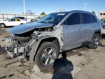  Salvage Toyota RAV4