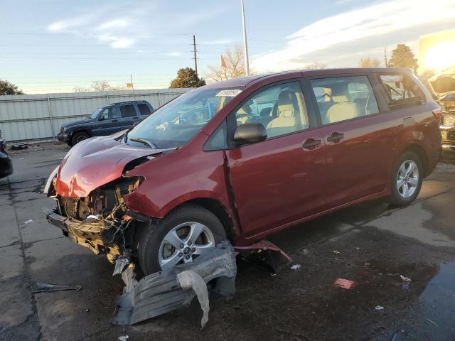  Salvage Toyota Sienna