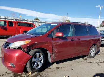  Salvage Toyota Sienna