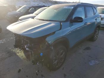  Salvage Kia Seltos