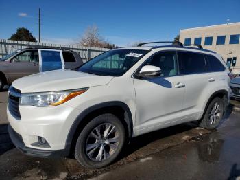  Salvage Toyota Highlander