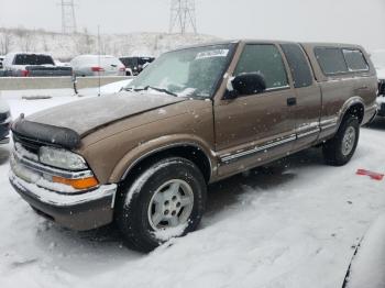  Salvage Chevrolet S-10