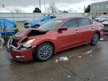  Salvage Nissan Altima