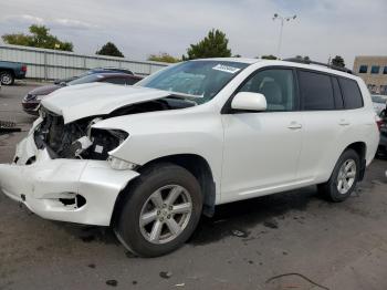  Salvage Toyota Highlander