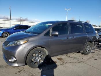  Salvage Toyota Sienna