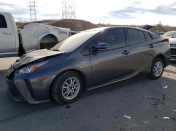  Salvage Toyota Prius