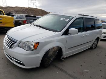  Salvage Chrysler Minivan