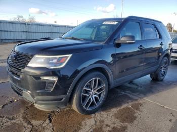  Salvage Ford Explorer