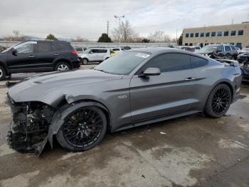  Salvage Ford Mustang