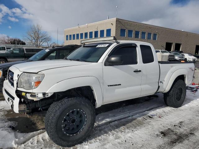  Salvage Toyota Tacoma