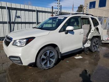  Salvage Subaru Forester