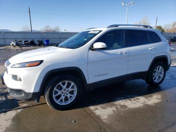  Salvage Jeep Grand Cherokee