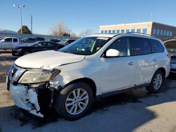  Salvage Nissan Pathfinder