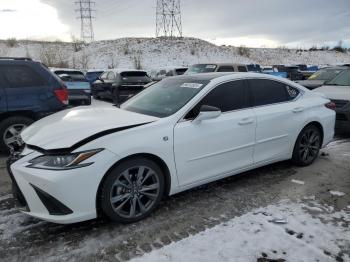  Salvage Lexus Es