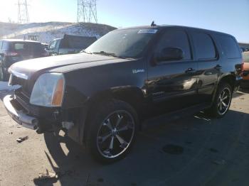  Salvage GMC Yukon