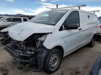  Salvage Mercedes-Benz Metris