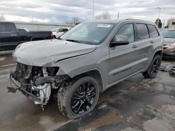  Salvage Jeep Grand Cherokee