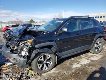  Salvage Jeep Cherokee