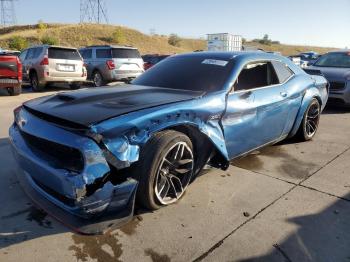  Salvage Dodge Challenger