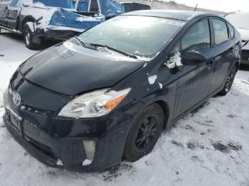  Salvage Toyota Prius