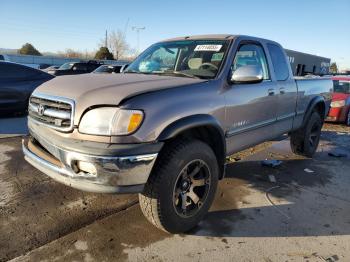  Salvage Toyota Tundra