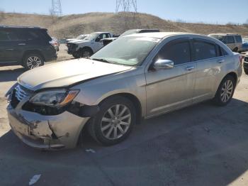  Salvage Chrysler 200