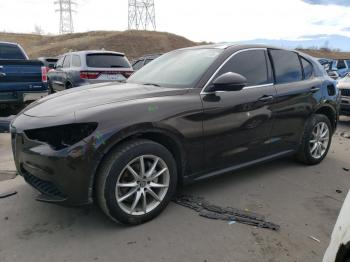  Salvage Alfa Romeo Stelvio