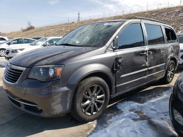  Salvage Chrysler Minivan