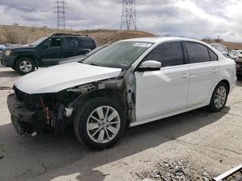  Salvage Volkswagen Jetta