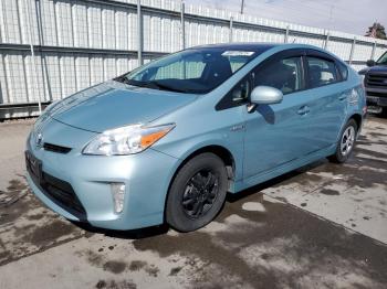  Salvage Toyota Prius