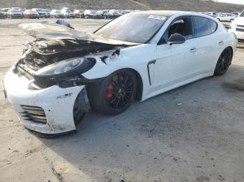  Salvage Porsche Panamera