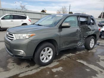  Salvage Toyota Highlander