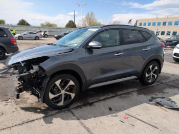  Salvage Hyundai TUCSON