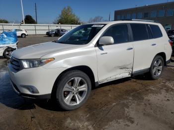  Salvage Toyota Highlander