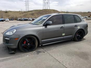  Salvage Porsche Cayenne