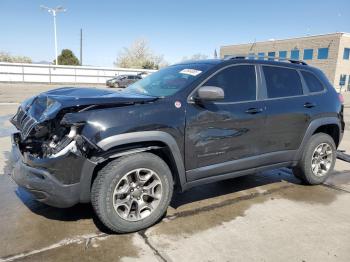  Salvage Jeep Cherokee