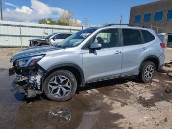  Salvage Subaru Forester
