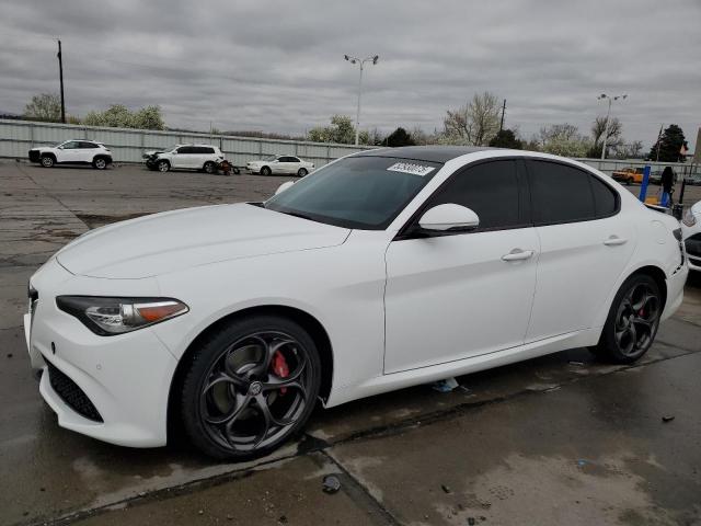  Salvage Alfa Romeo Giulia