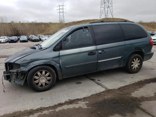  Salvage Chrysler Minivan