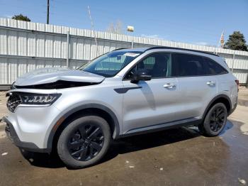  Salvage Kia Sorento